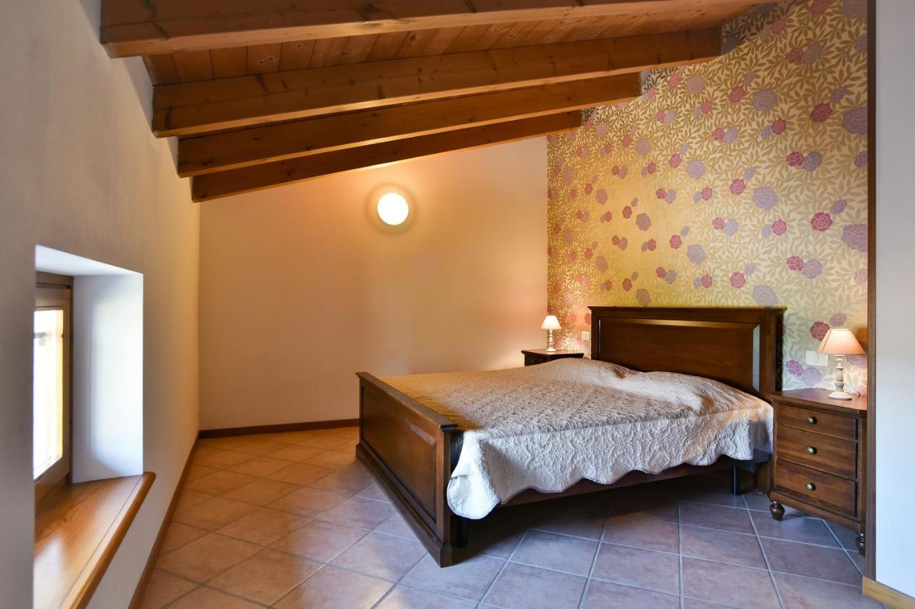 Agriturismo Colombare Teboi Lazise Eksteriør billede