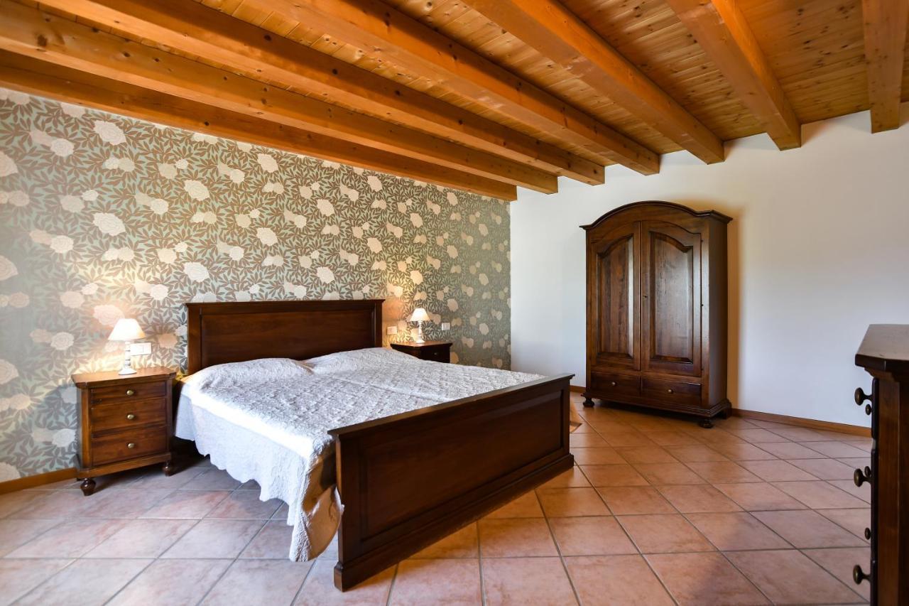 Agriturismo Colombare Teboi Lazise Eksteriør billede