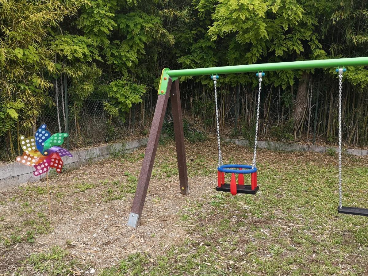 Agriturismo Colombare Teboi Lazise Eksteriør billede