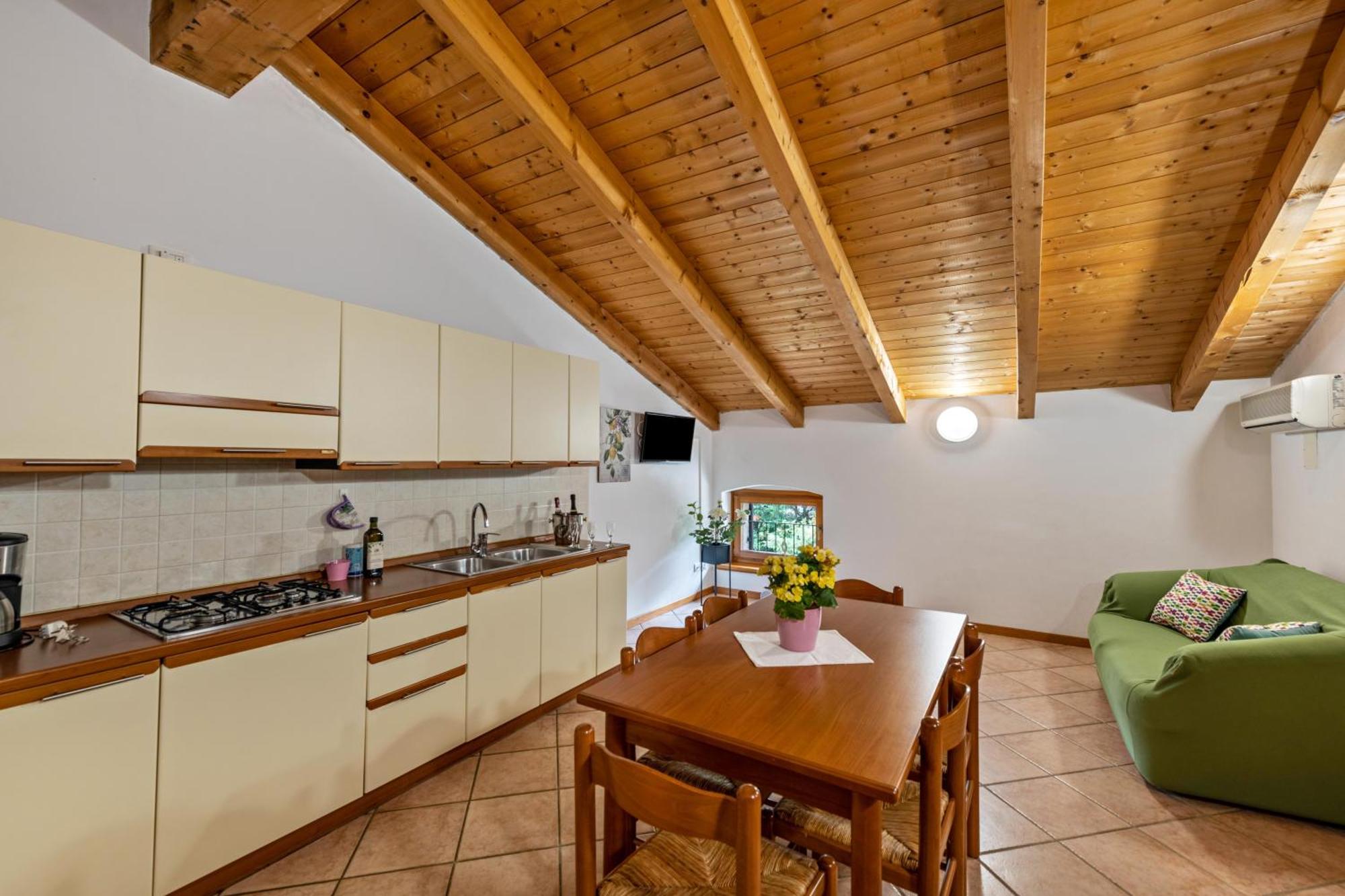 Agriturismo Colombare Teboi Lazise Eksteriør billede